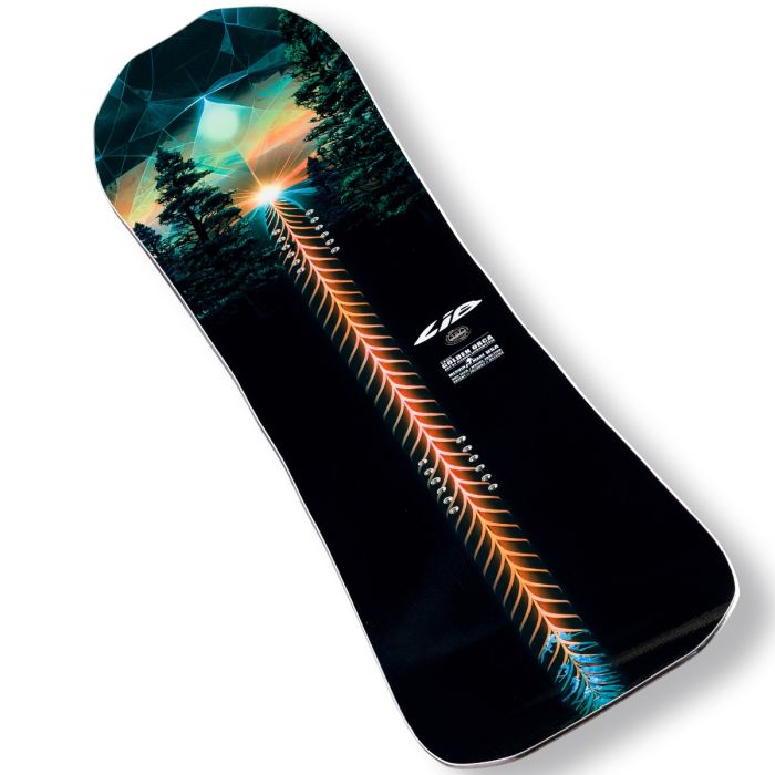 Load image into Gallery viewer, Lib Tech Golden Orca Snowboard 2025
