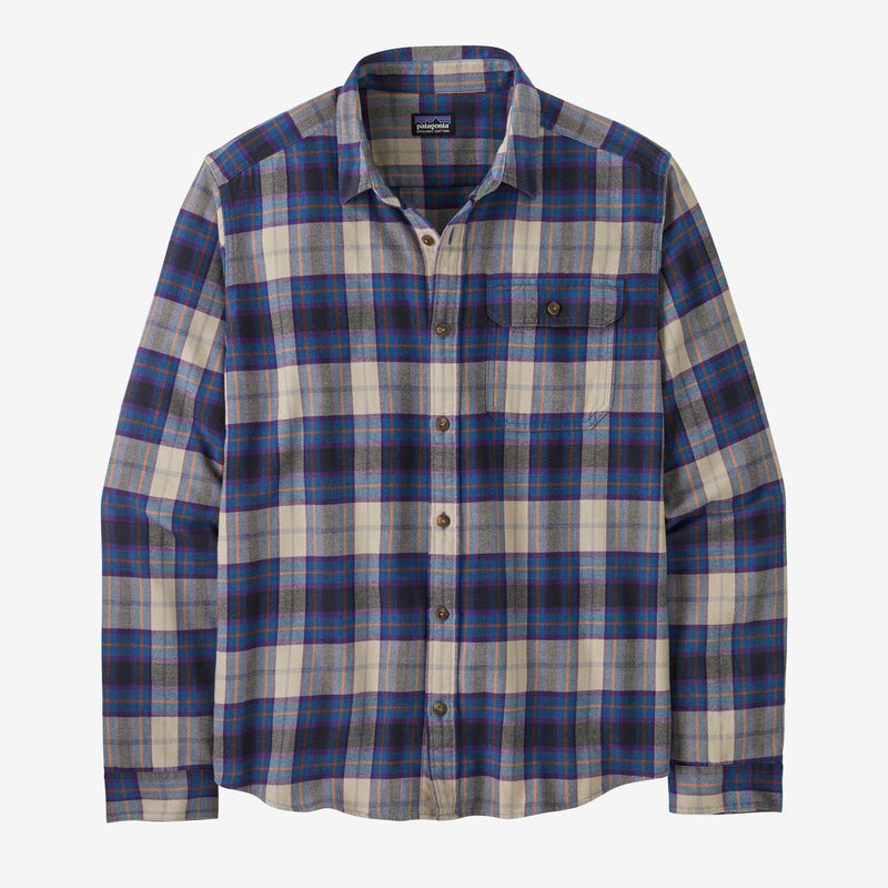 Load image into Gallery viewer, Patagonia Men&#39;s Long Sleeve Lightweight Fjord Flannel Shirt
