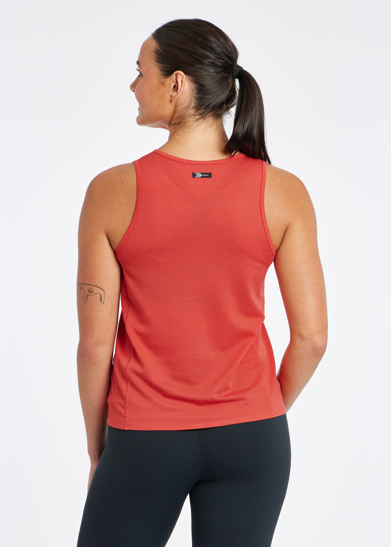 Load image into Gallery viewer, Oiselle Women&#39;s Flyout Trail Tank
