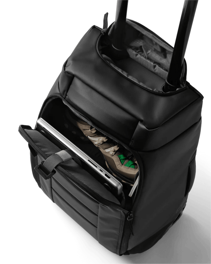 Load image into Gallery viewer, Db Bags Hugger Roller Bag Carry-On 40L
