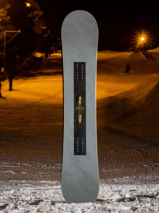 Arbor Metal Machine Snowboard 2025