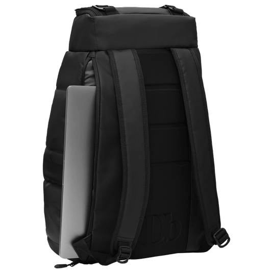 Db Bags The Hugger (The Strøm) 30L Backpack in Blackout - Gear West